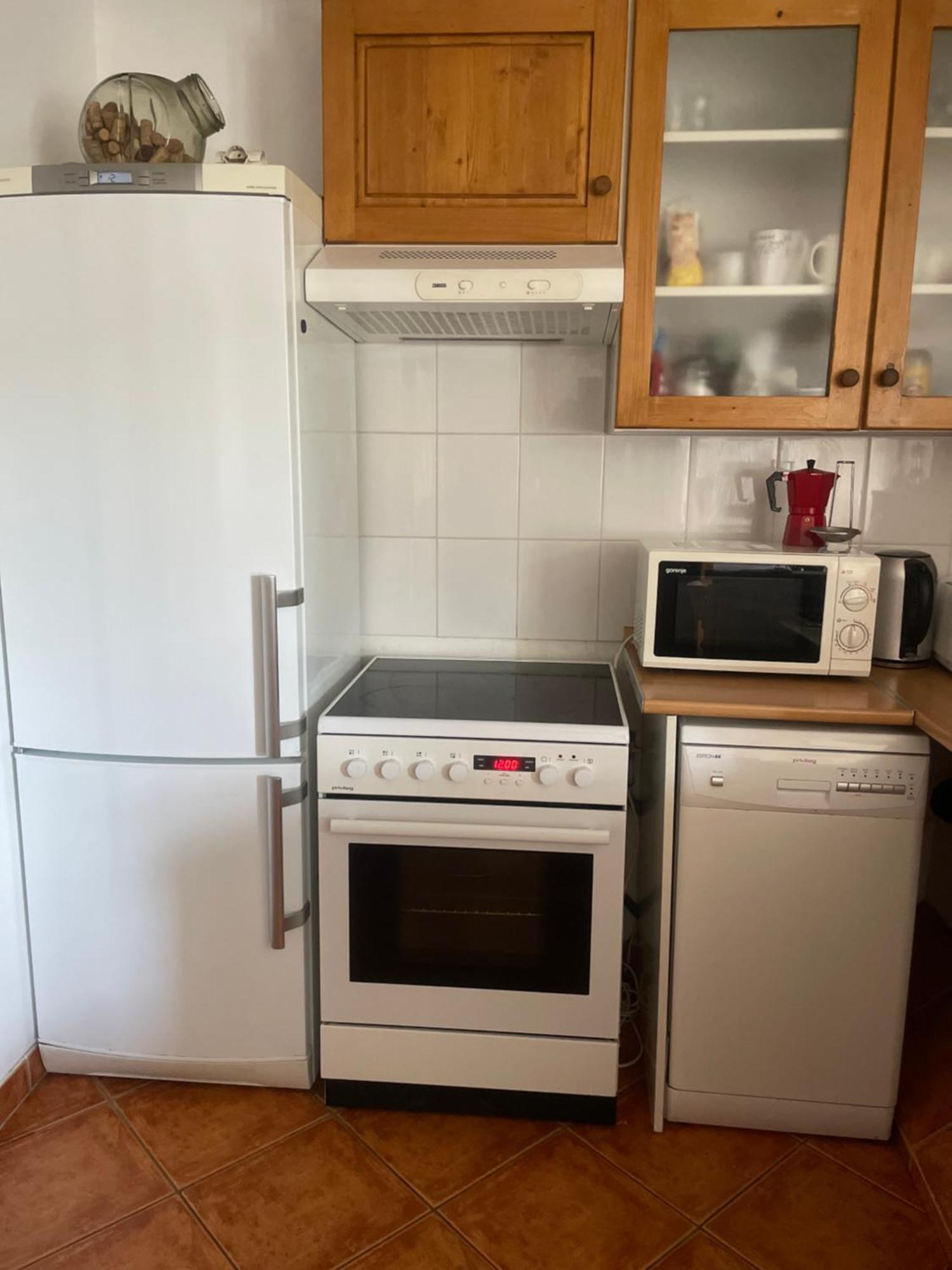 Almosdi Topart Vendeghaz Luaran gambar
